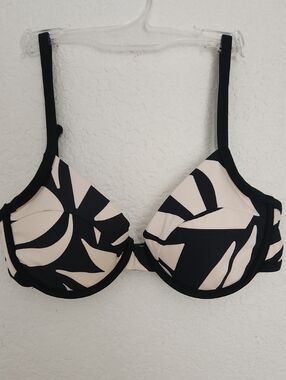 Sanctuary  Black and Cream Abstract Underwire Swim Top